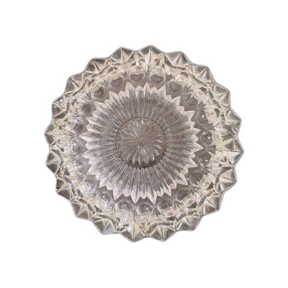 Vintage Heavy Clear Glass Round Ashtray 7.5 inches - Picture 5 of 5